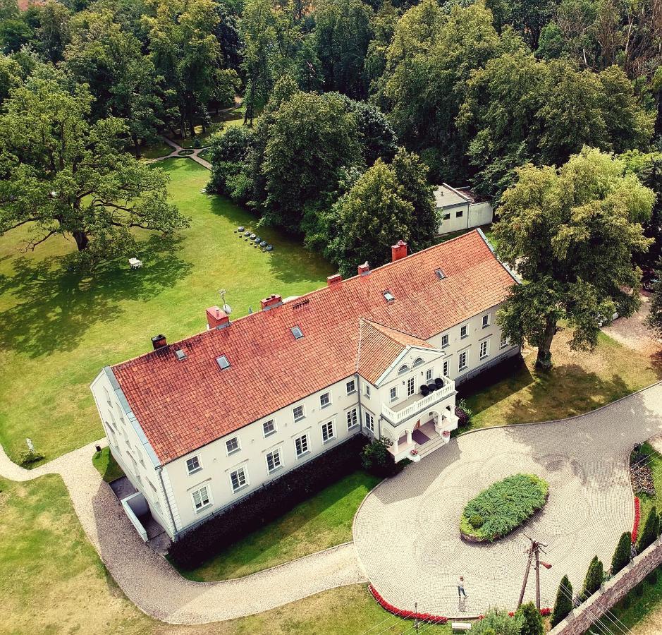 Dwor Kaliszki Hotel Exterior photo